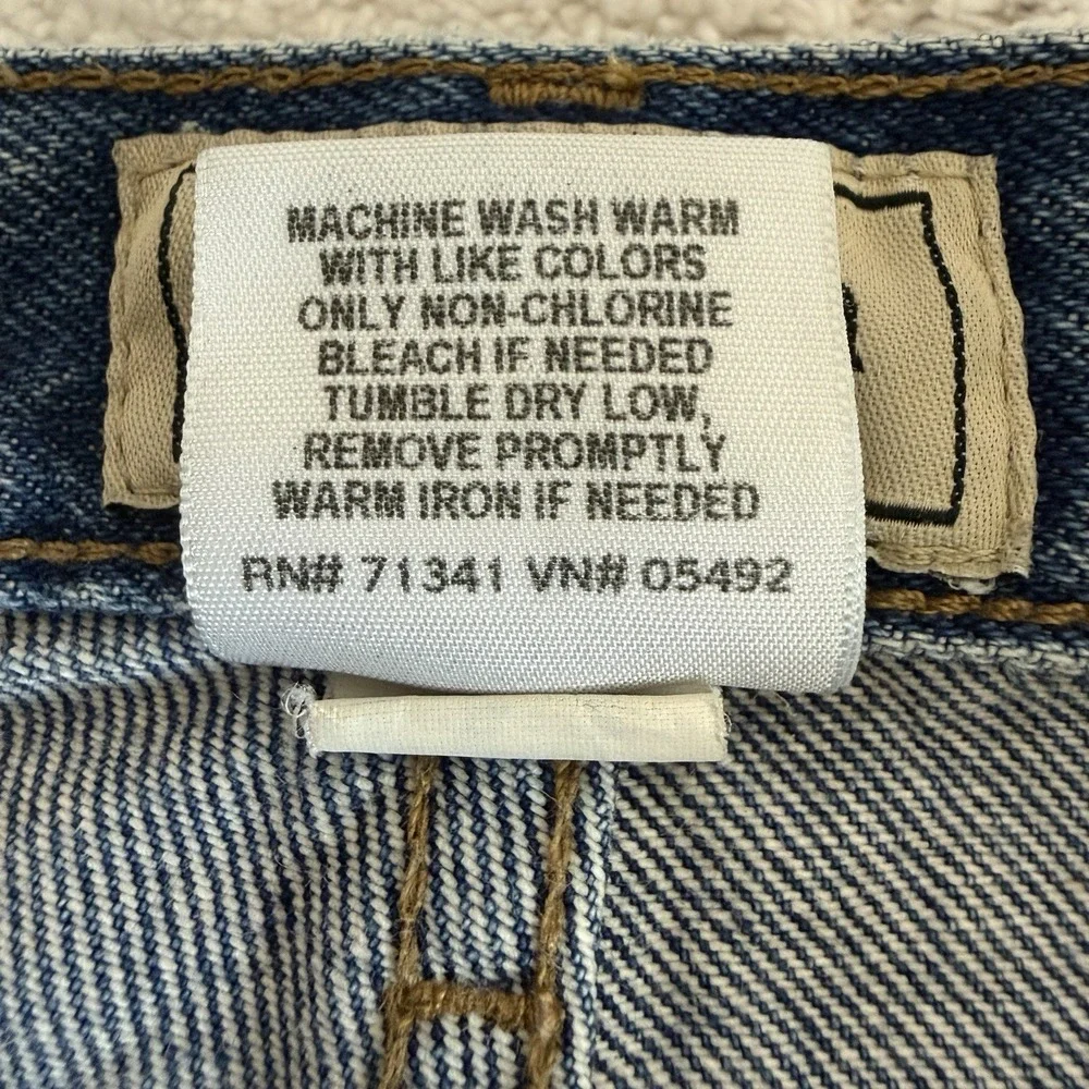 LL Bean Mens Classic Fit Blue Jeans 38x29 Americana Heritage Everyday Timeless